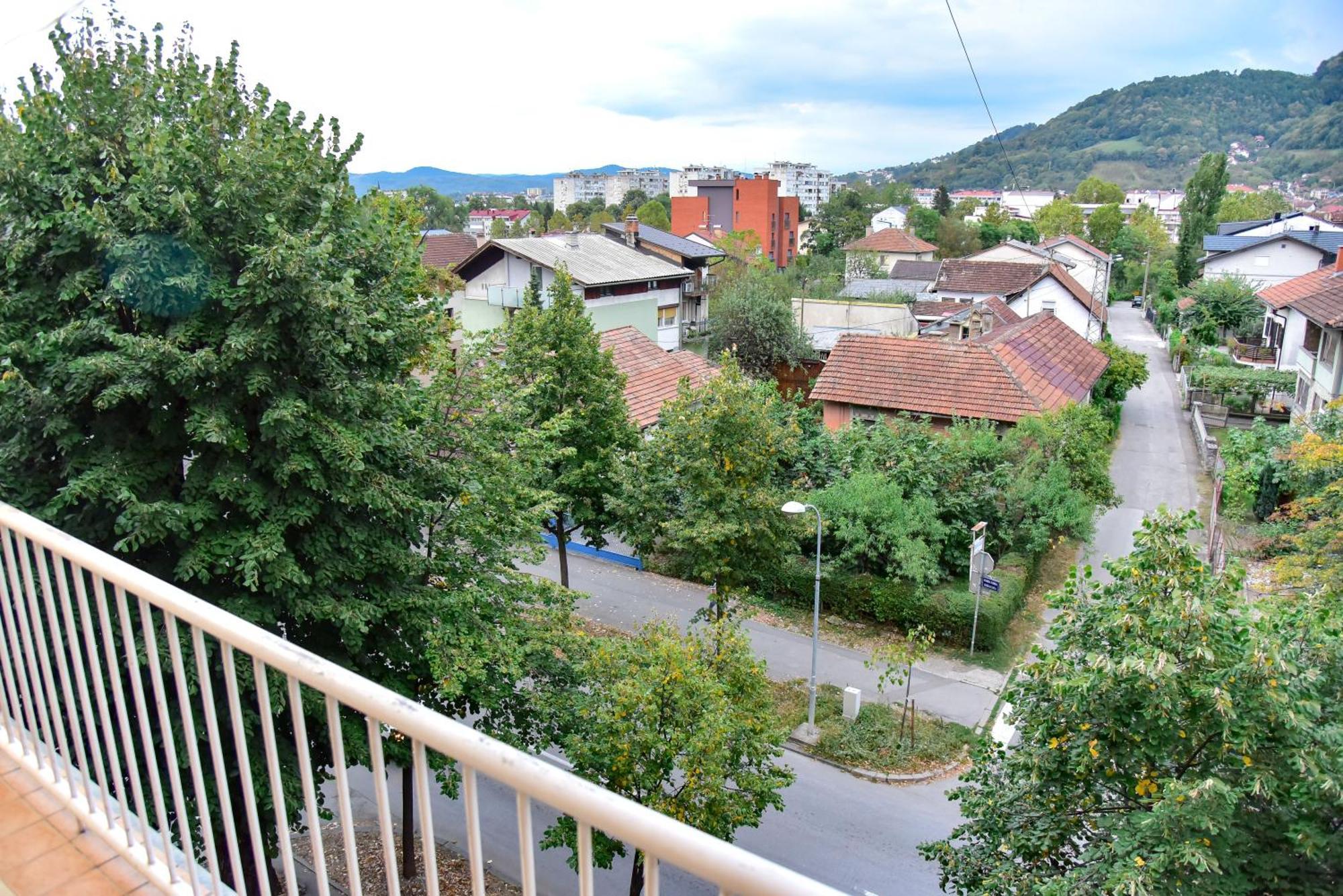 Goldi Apartman Apartment Banja Luka Exterior photo